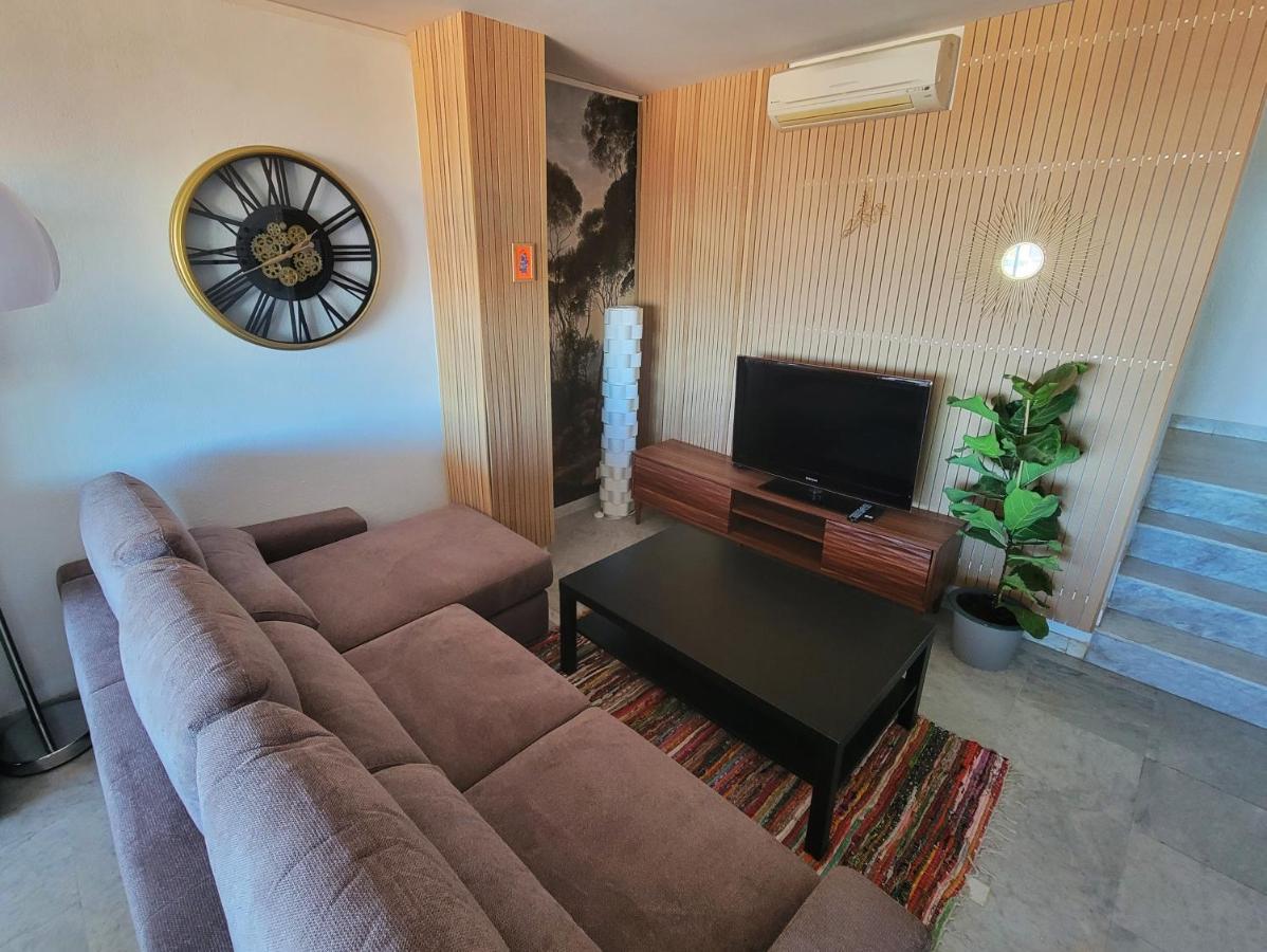 Bel Appartement A 200M De La Mer! Fréjus Exterior foto